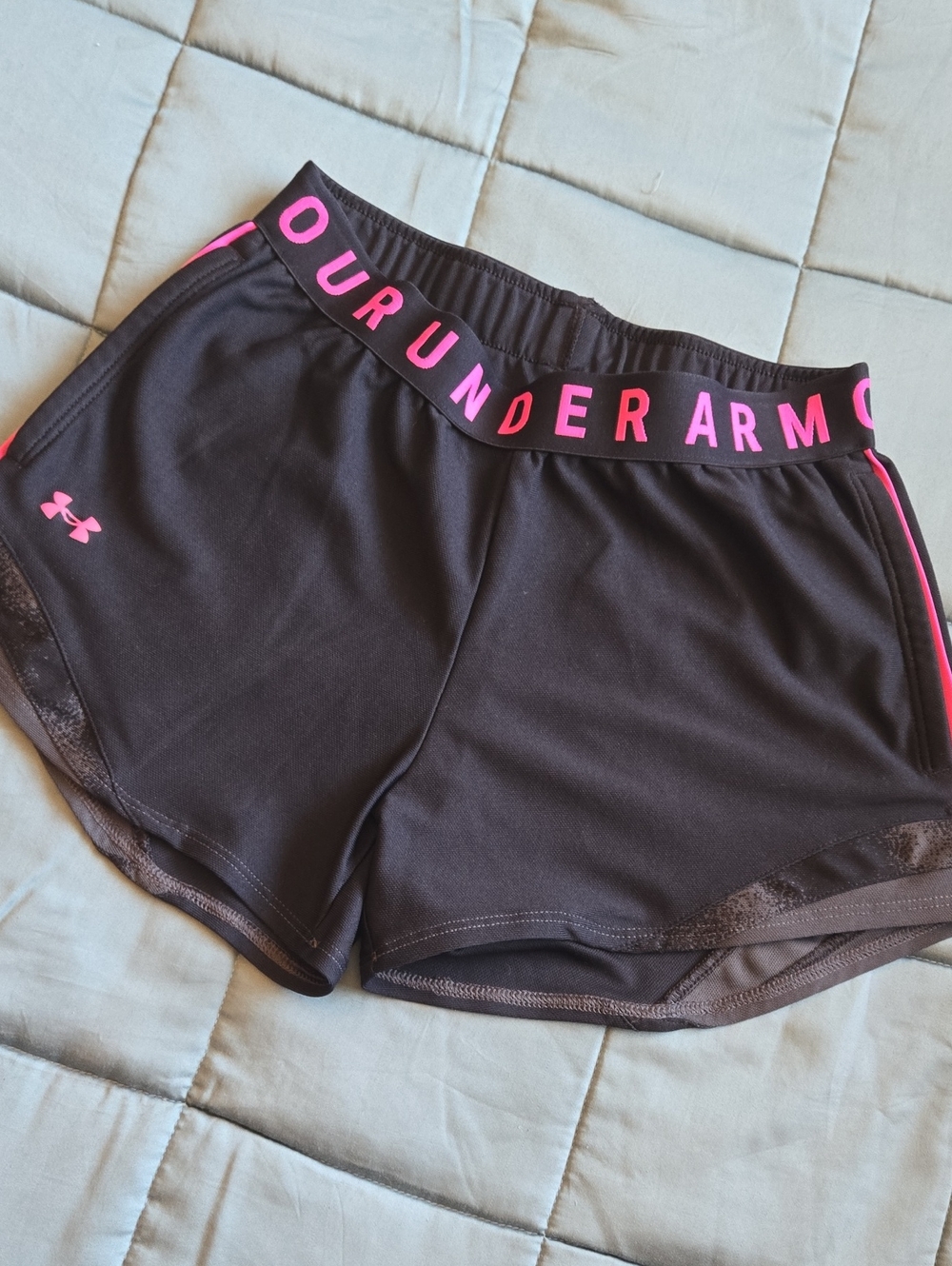 Under Armour Black Women's Athletic Shorts with Branded Waistband